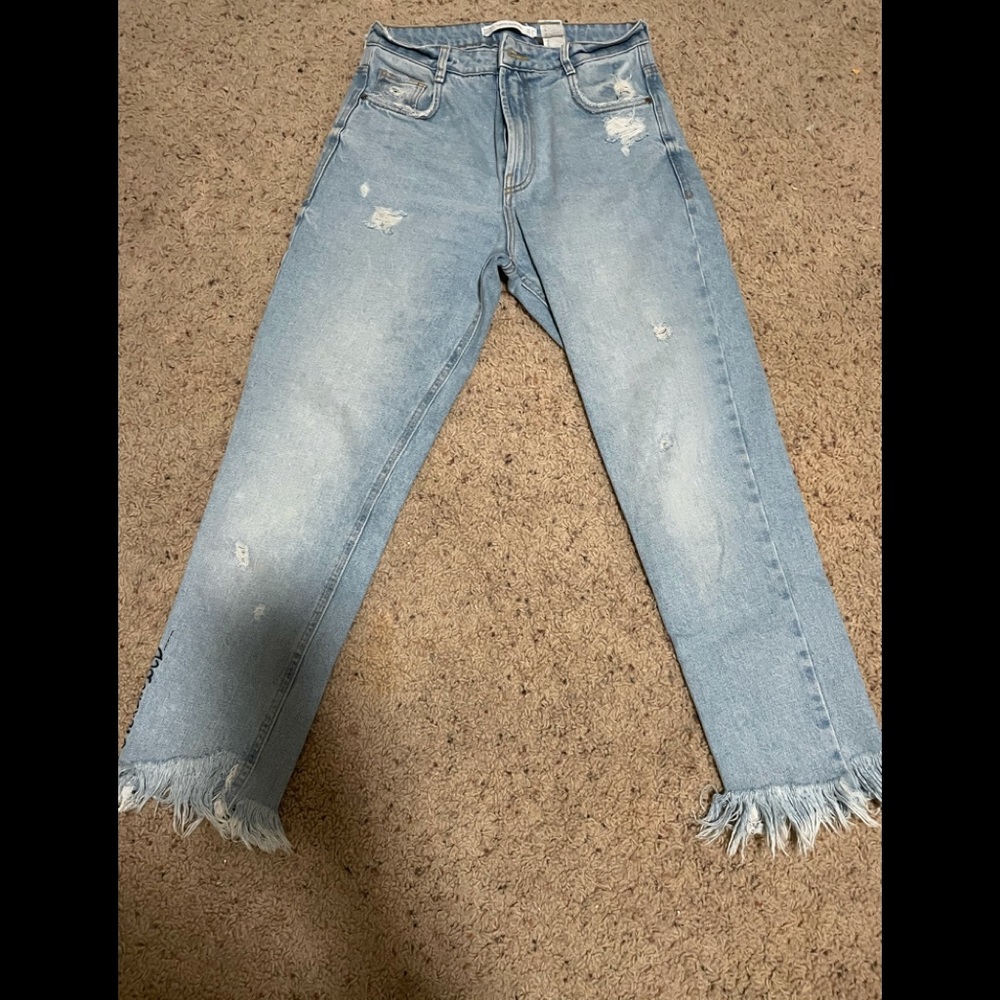 Zara Mom Jeans with embroider